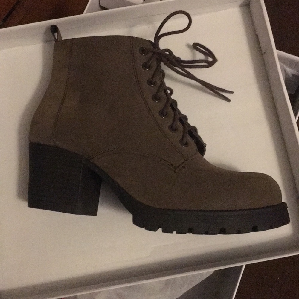 6.5 new combat booties